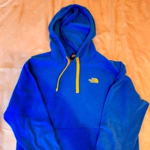 Northface Hoodie. Size Large.